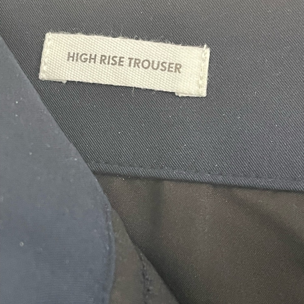 Loft High Rise Pleated Trouser - Picture 4 of 5